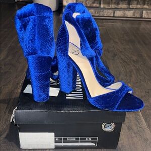 Missguided Royal Blue Velvet Heels